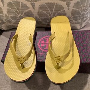 Tory Burch size 5 flip flops
